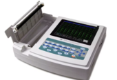 Elektrokardiograf ECG 1200
