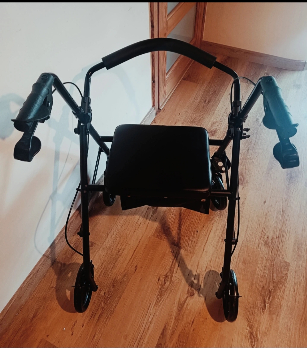 Chodzik rehabilitacyjny – balkonik